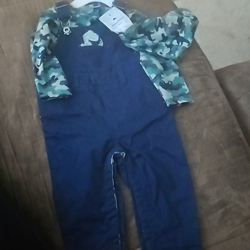 🦕 BRAND NWT Dinosaur Overall set with Bandana Bib, 3-6m